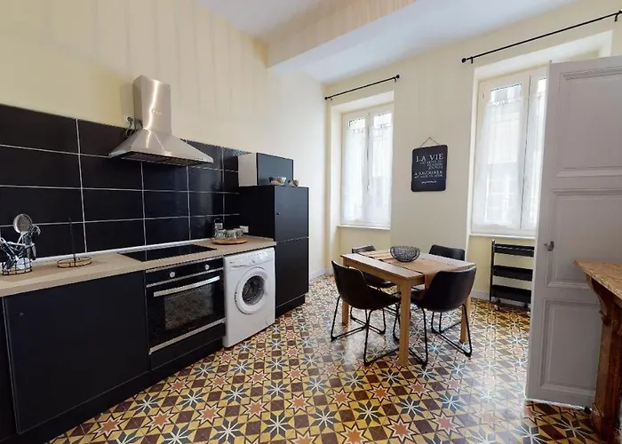 Apartment Le Casimir - De Standing 90m2 - Centre Carcassonne